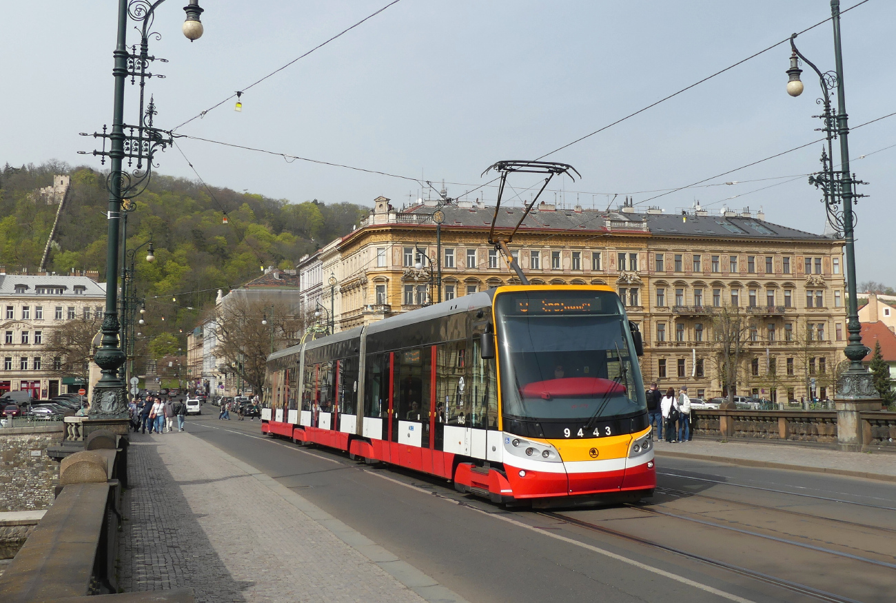 Прага, Škoda 15T7 ForCity Alfa Praha № 9443