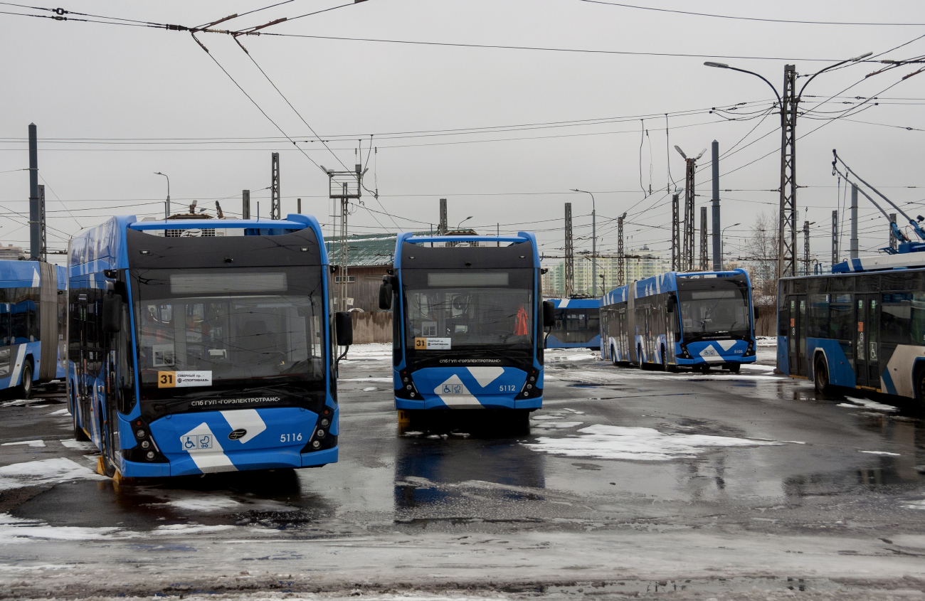 Sankt Petersburg, VMZ-6215.01 “Premier” Nr 5116; Sankt Petersburg, VMZ-6215.01 “Premier” Nr 5112