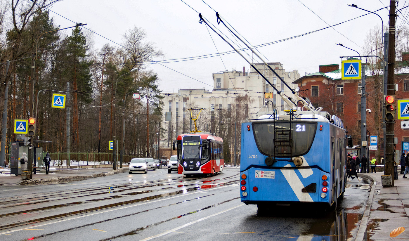 Санкт-Петербург, ВМЗ-5298.01 «Авангард» № 5704