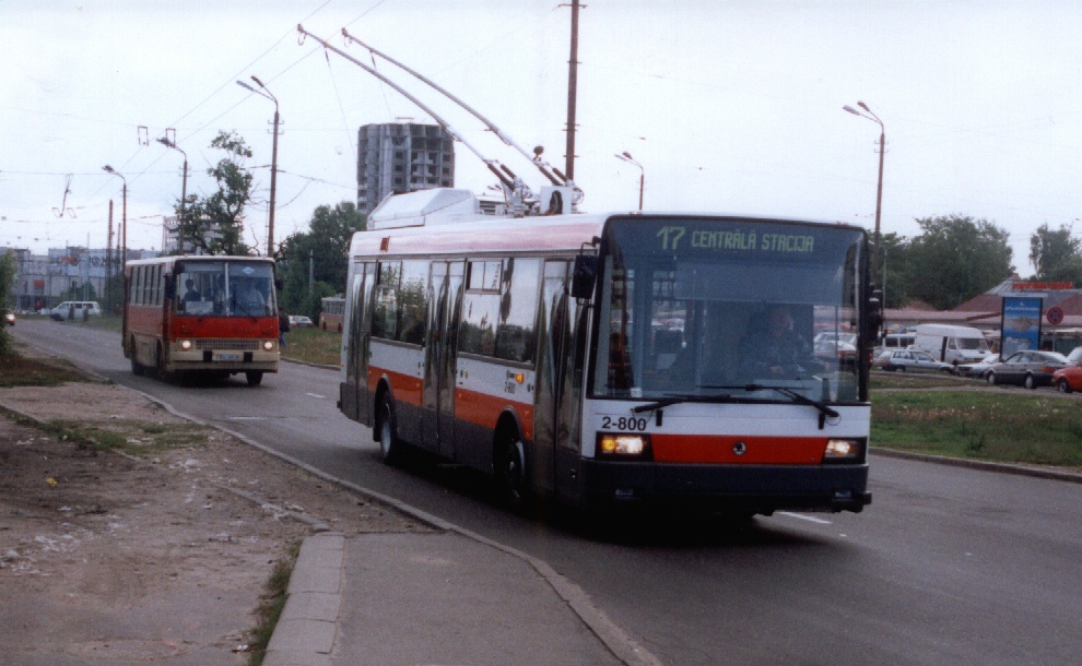 Рига, Škoda 21Tr № 2-800