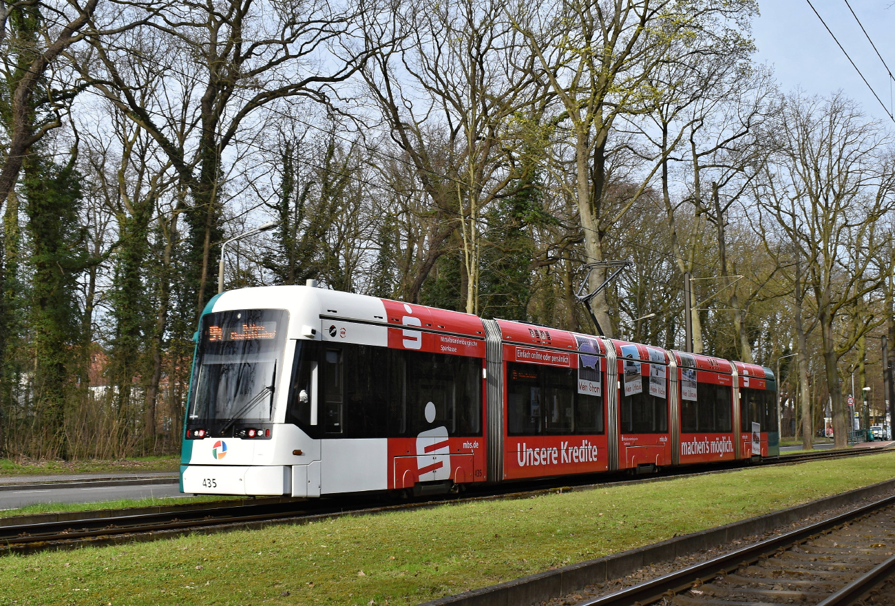 Potsdam, Stadler Variobahn — 435