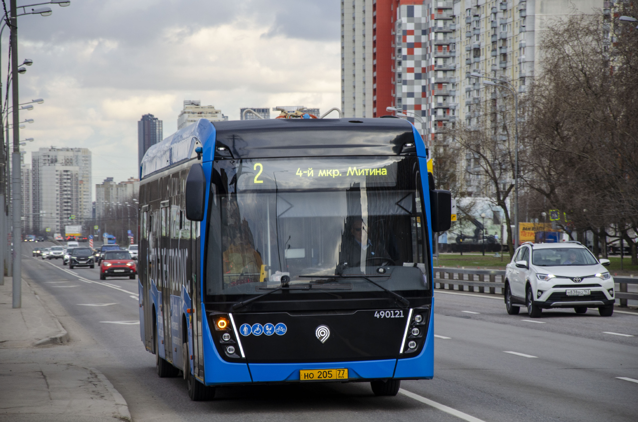 Москва, КАМАЗ-6282 № 490121