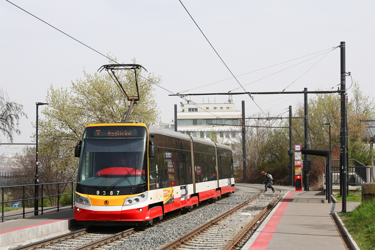 Прага, Škoda 15T5 ForCity Alfa Praha № 9387