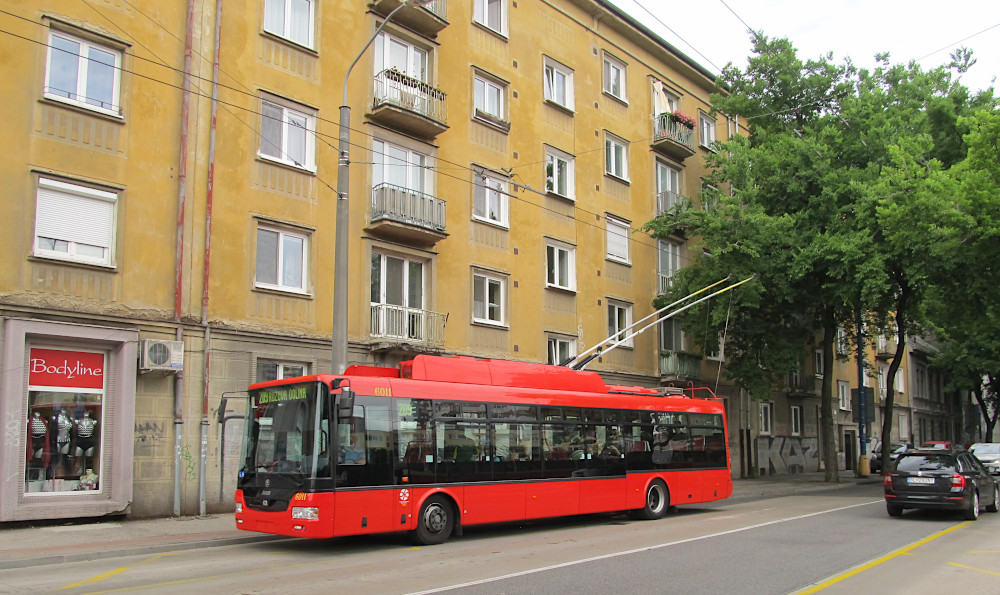 Bratislava, Škoda 30Tr SOR Br. 6011