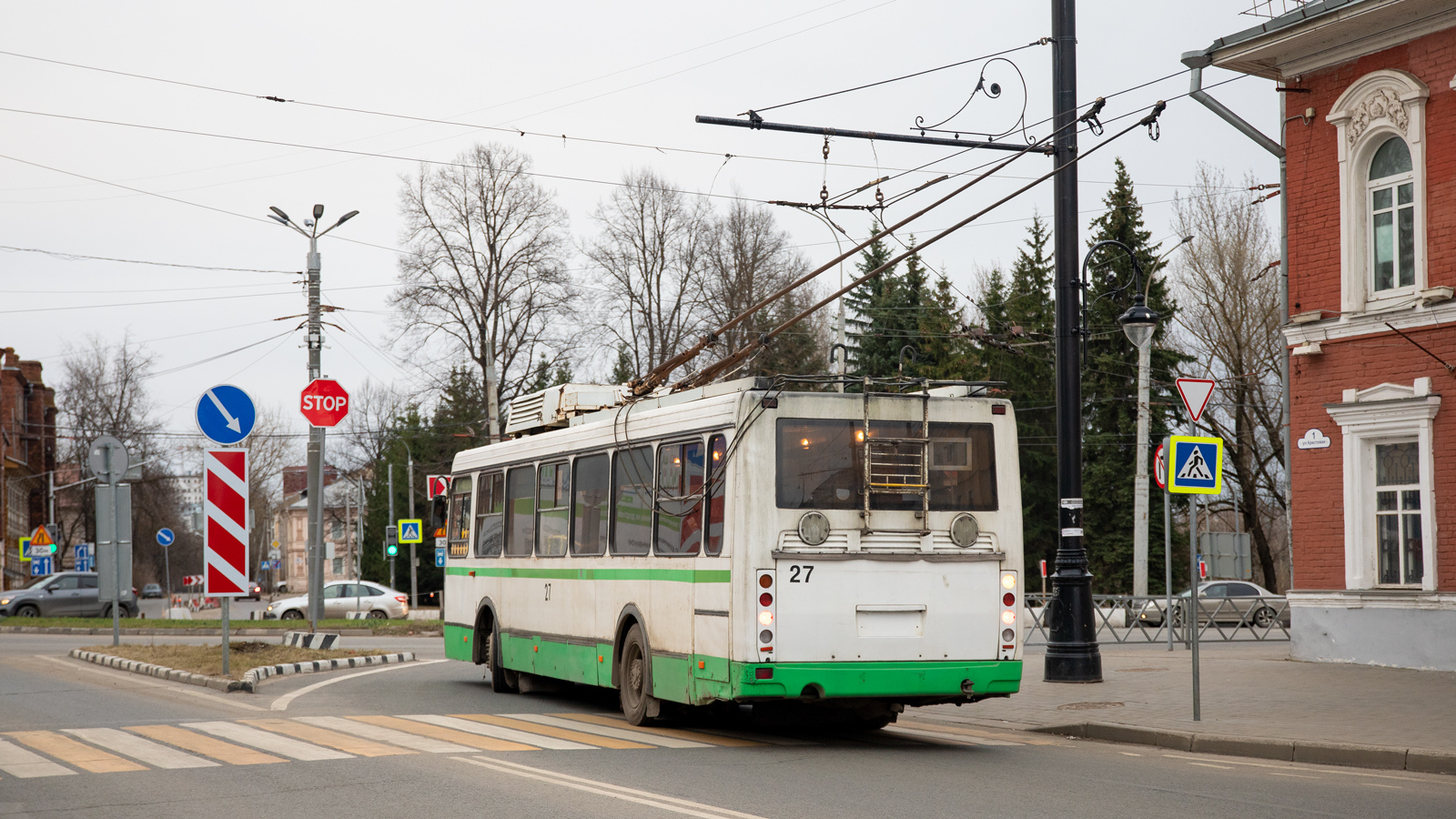 Рыбинск, ЛиАЗ-5280 № 27