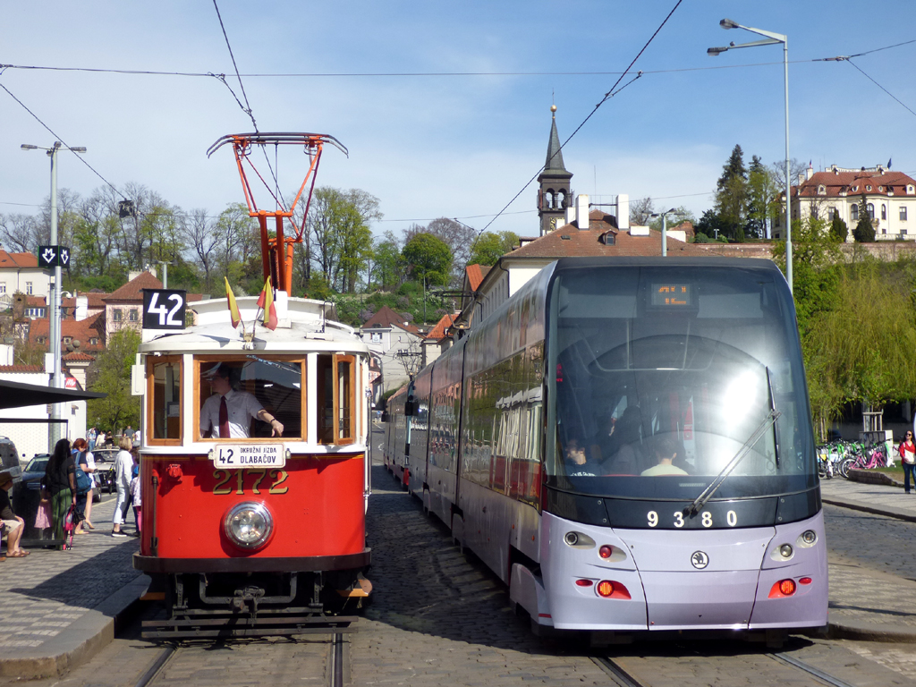 Прага, Ringhoffer DSM № 2172; Прага, Škoda 15T5 ForCity Alfa Praha № 9380