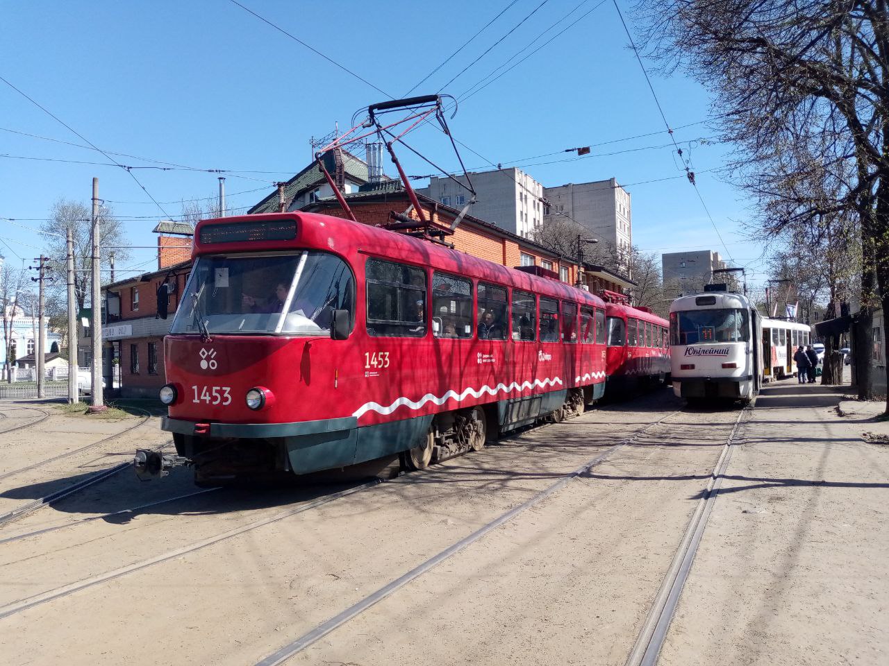 Dnyepro, Tatra T4D-MT — 1453