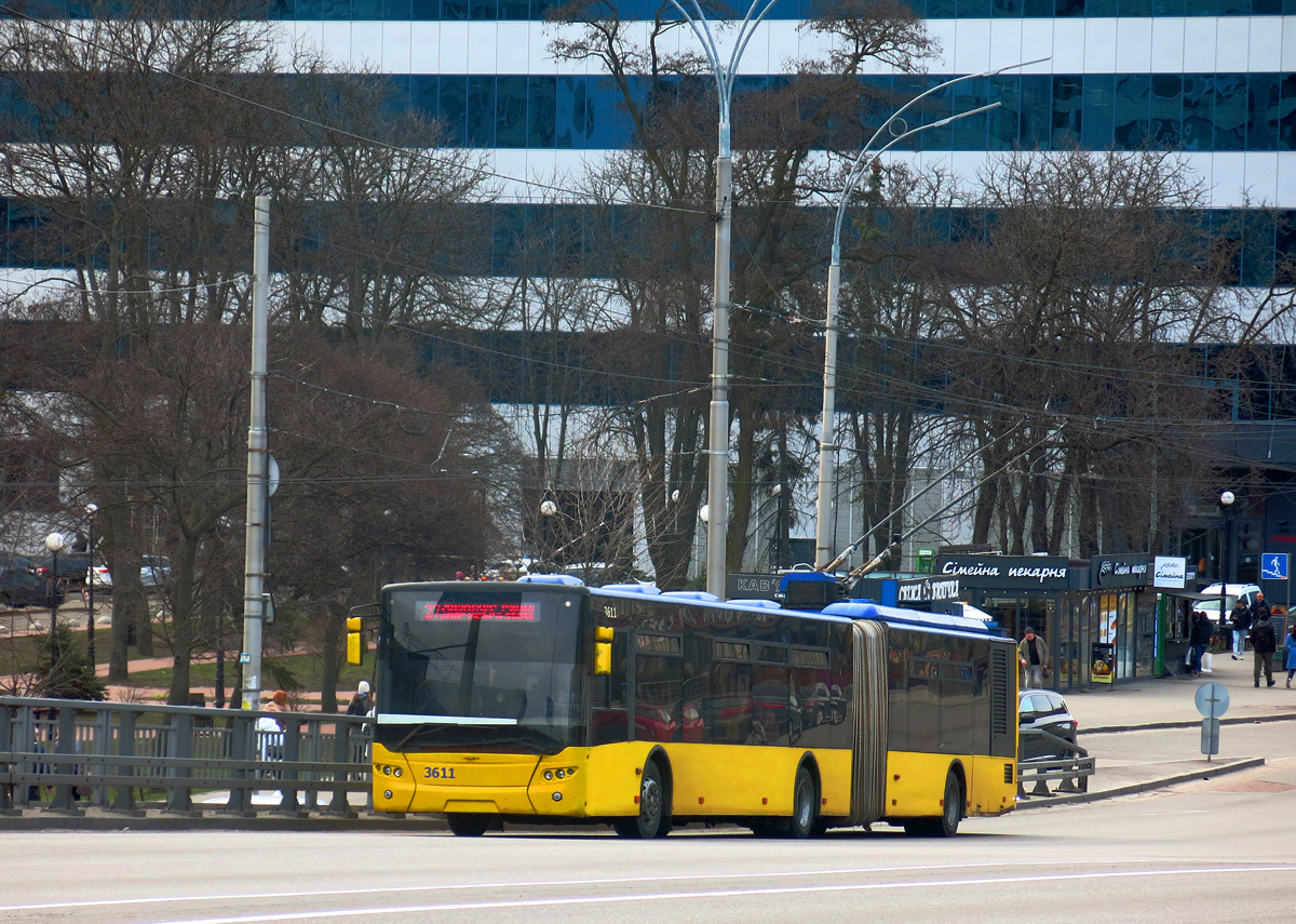 Kiev, LAZ E301D1 N°. 3611