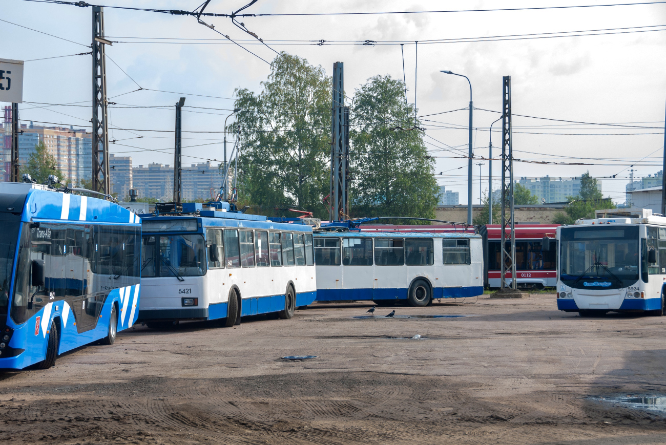 Санкт-Петербург, ВМЗ-5298.00 (ВМЗ-375) № 5421