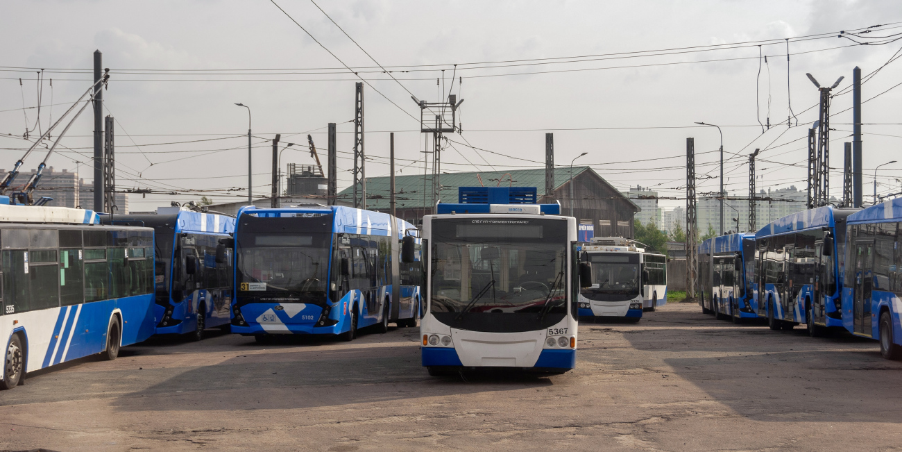 Санкт-Петербург, ВМЗ-6215.01 «Премьер» № 5102; Санкт-Петербург, ВМЗ-5298.01 «Авангард» № 5367