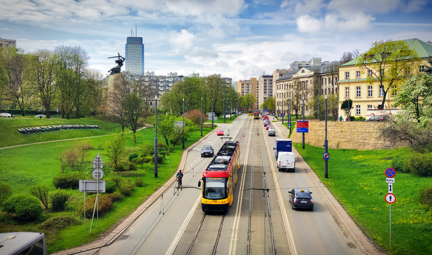 Варшава, PESA Swing 120Na № 3199