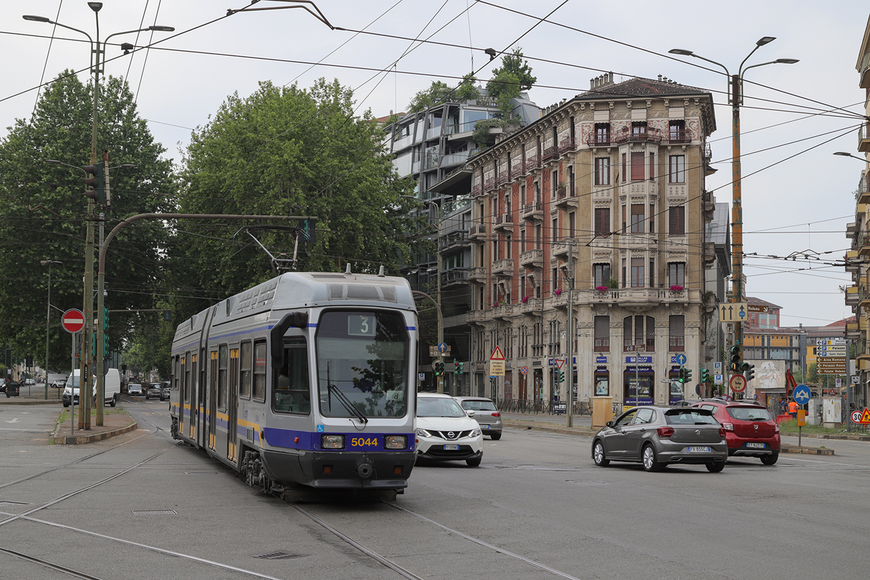 Turin, GTT series 5000 # 5044 Turin, GTT series 5000 # 5044