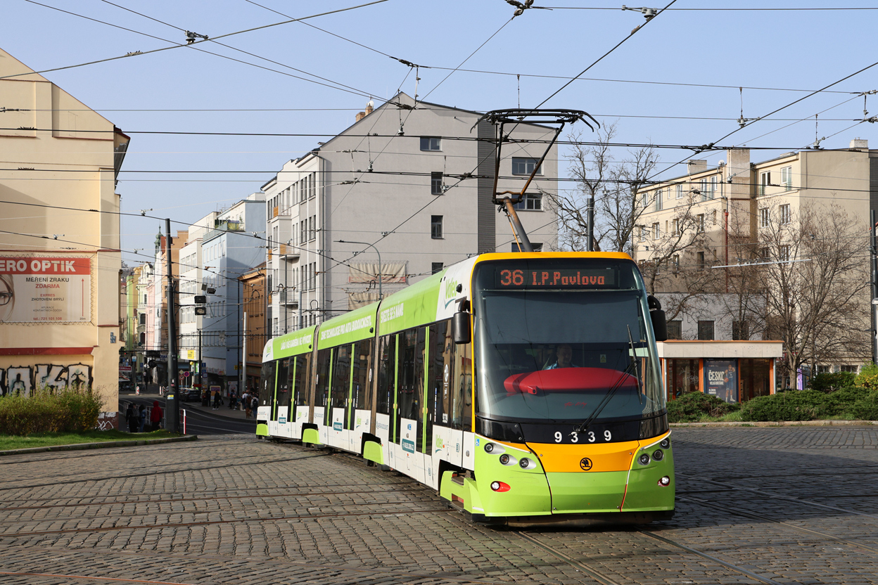 Прага, Škoda 15T4 ForCity Alfa Praha № 9339