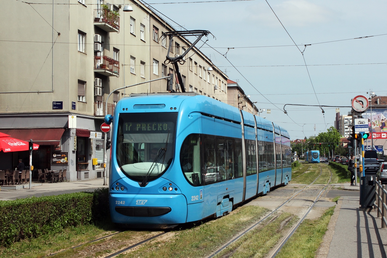 Загреб, Končar TMK 2200 № 2242