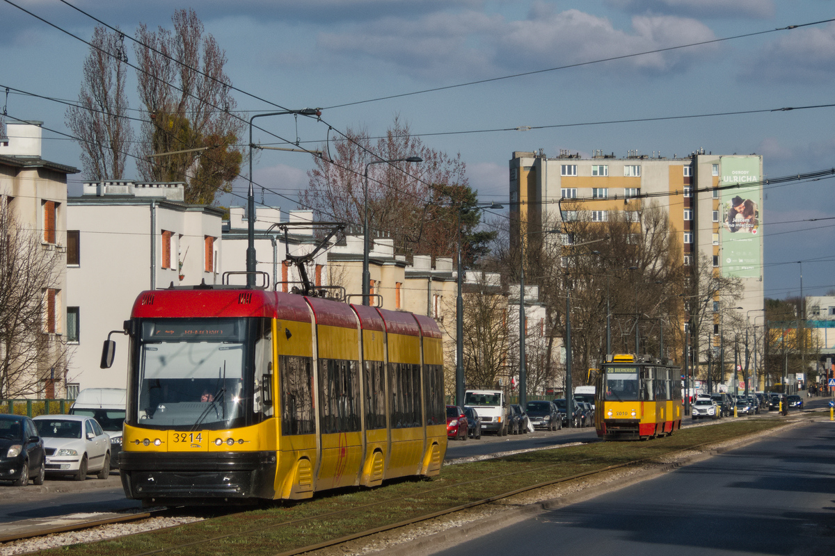 Варшава, PESA Swing 120Na № 3214