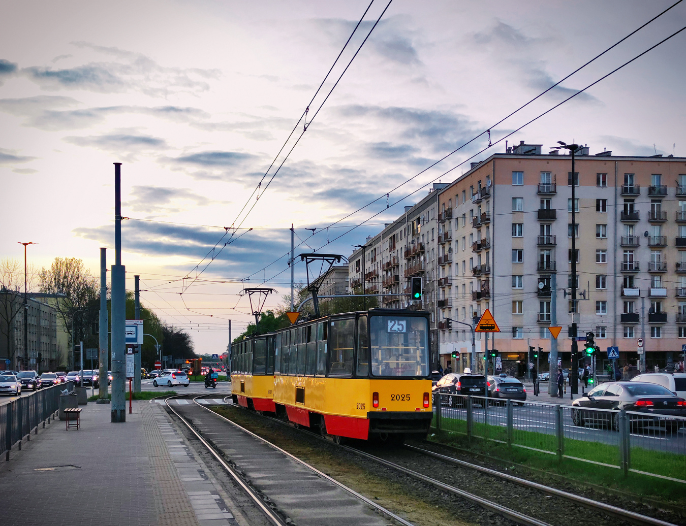 Варшава, Konstal 105N2k № 2025