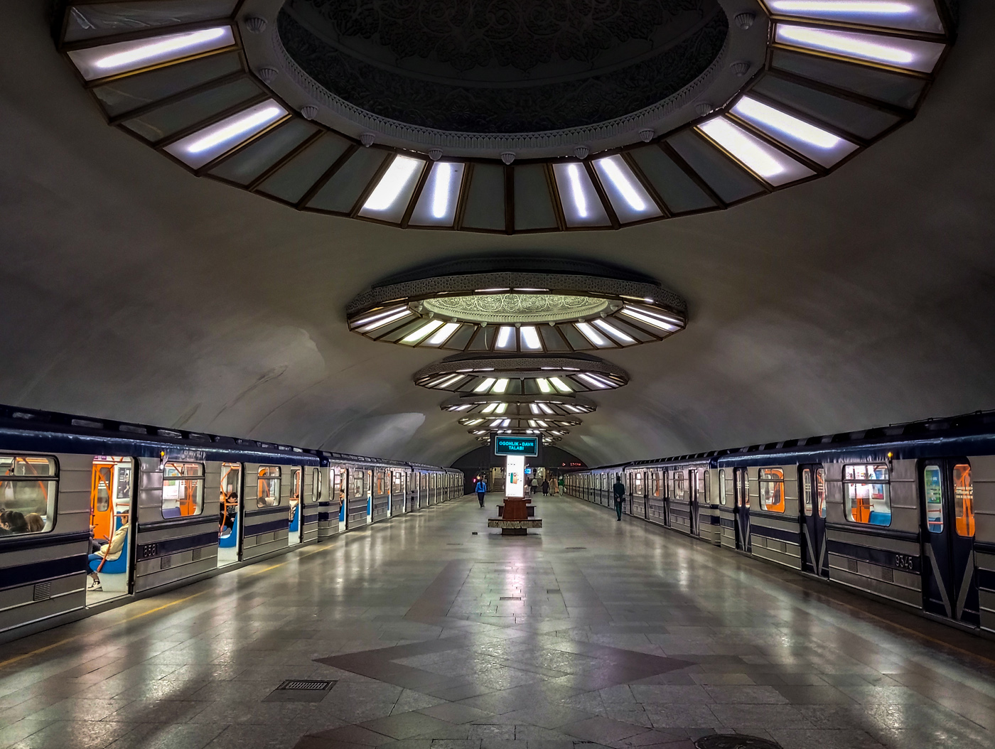 Taschkent — Metro — Chilonzor line
