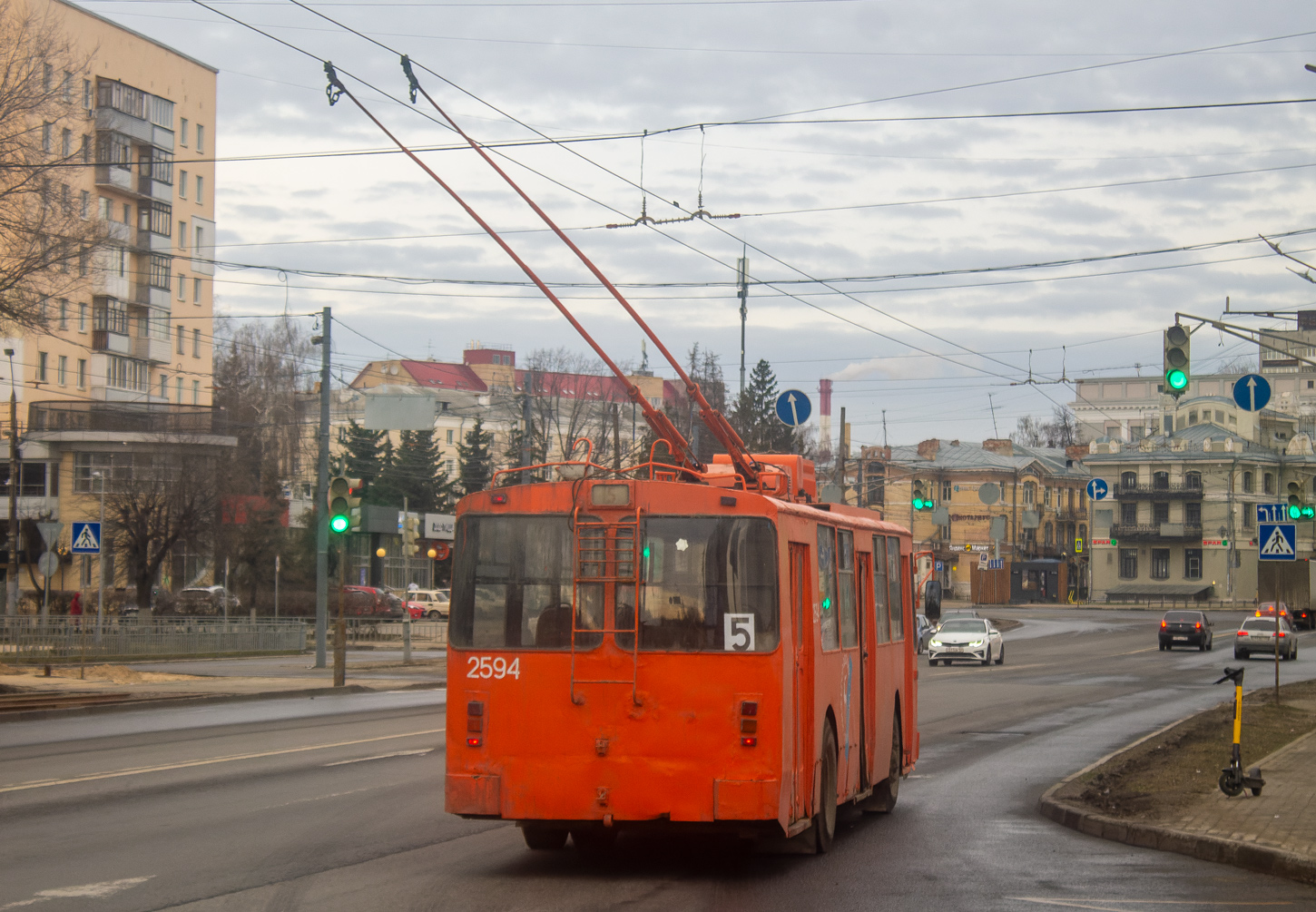 Nizhny Novgorod, Nizhtroll (ZiU-682G) № 2594