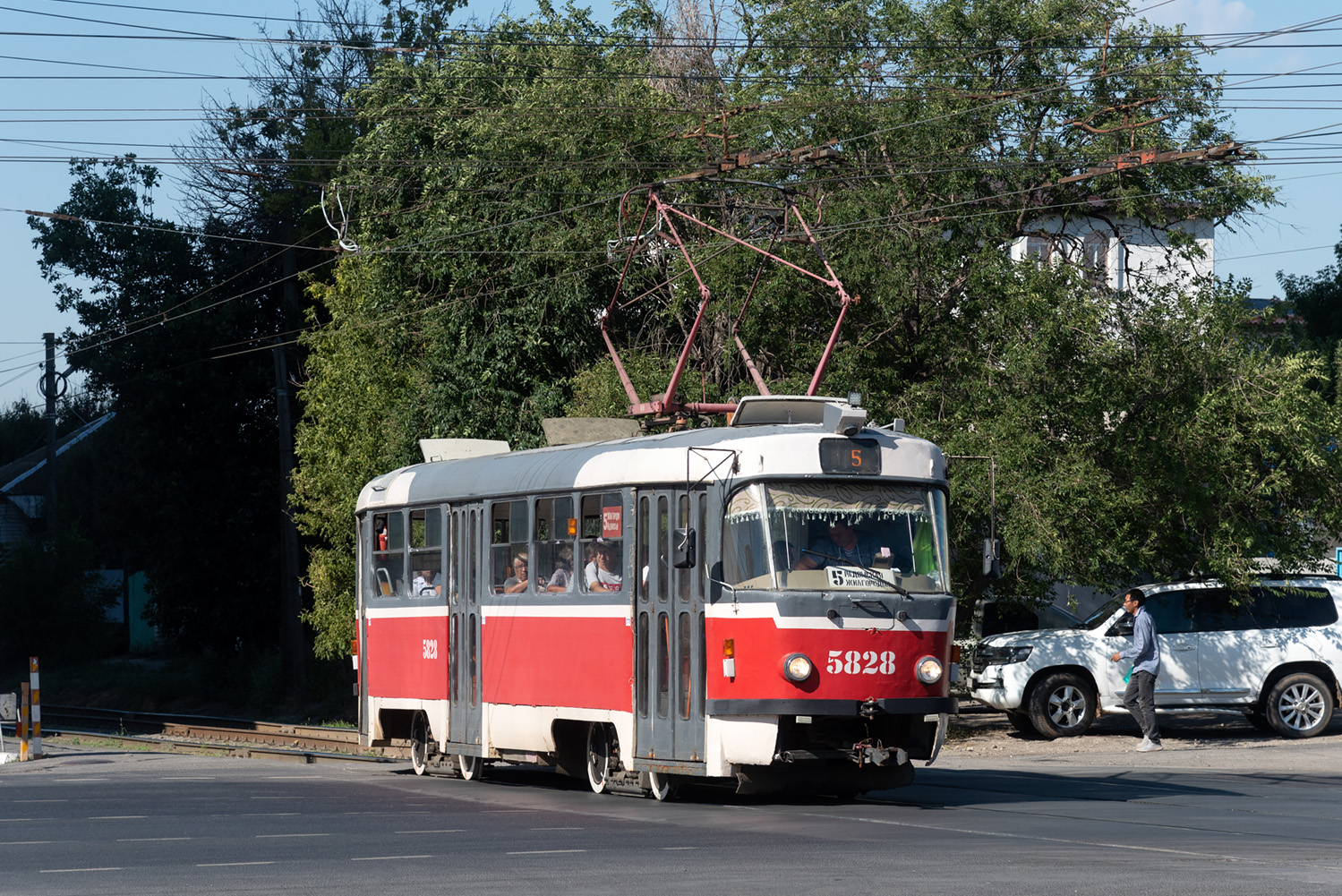 Volgográd, Tatra T3SU — 5828