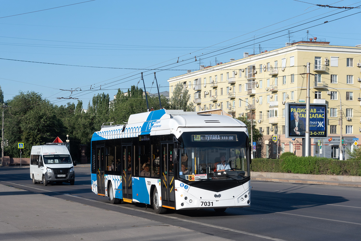 Волгоград, БКМ 32100D № 7031