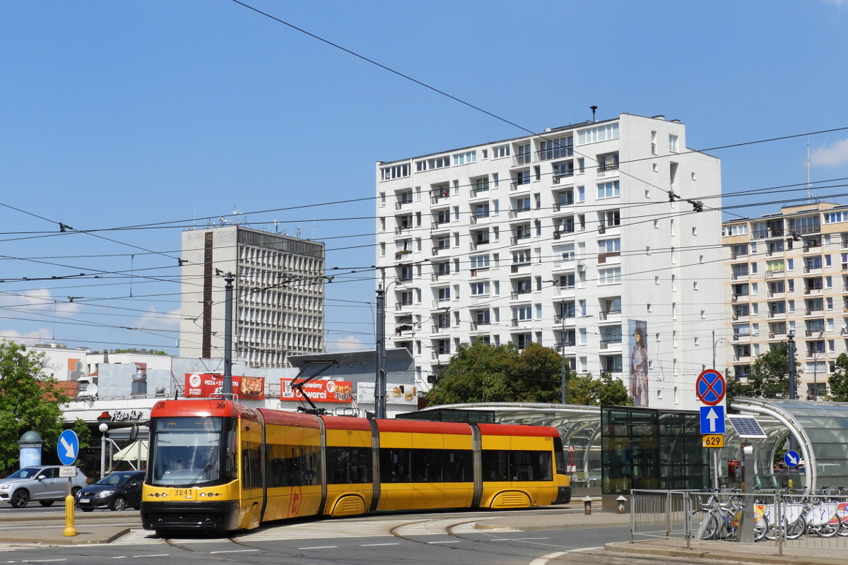 Варшава, PESA Swing 120Na № 3241