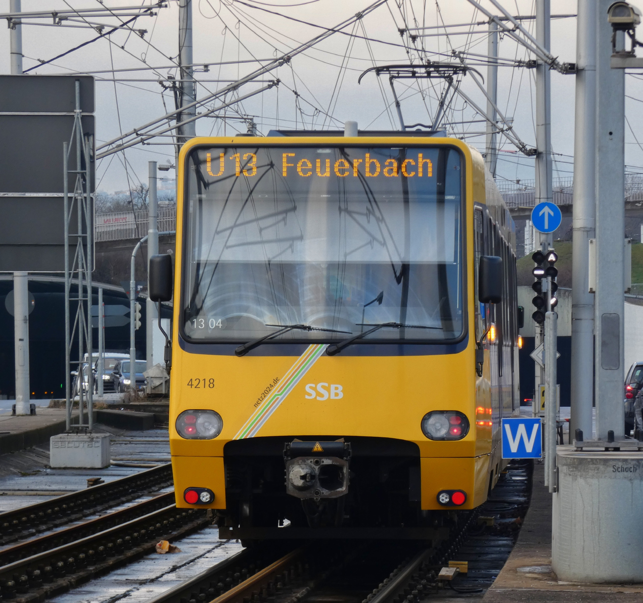 Штутгарт, Duewag DT8.S № 4218