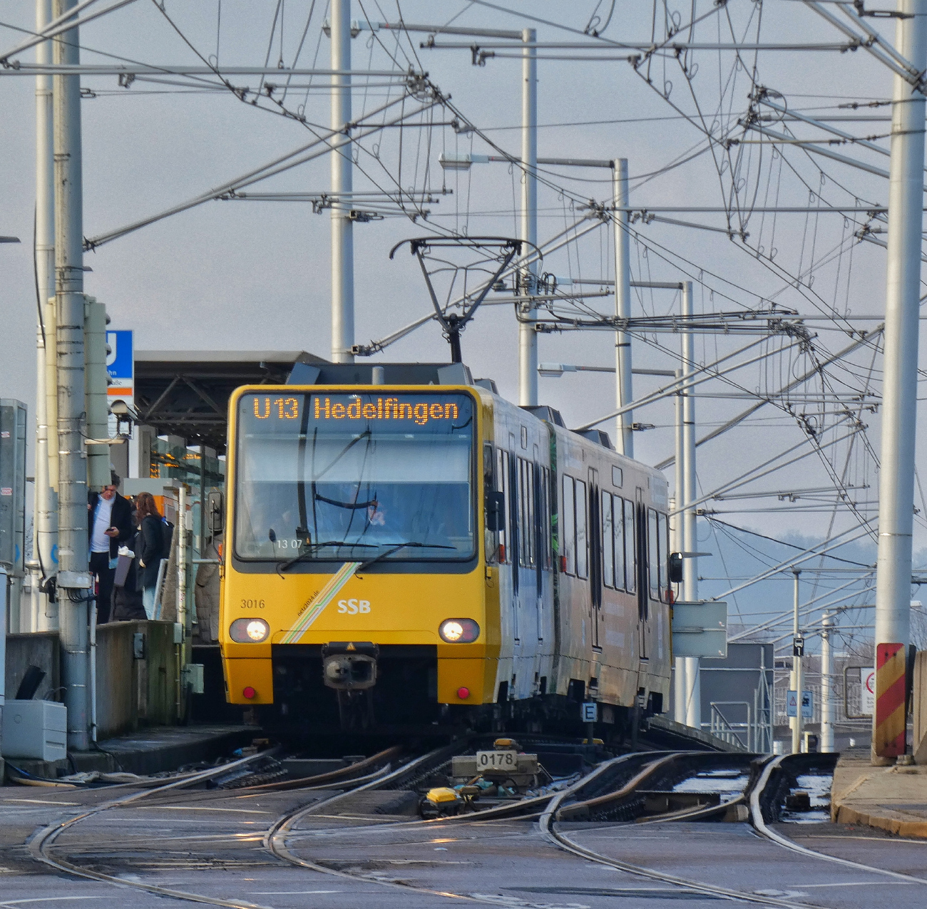 Штутгарт, Duewag DT8.4 № 3016