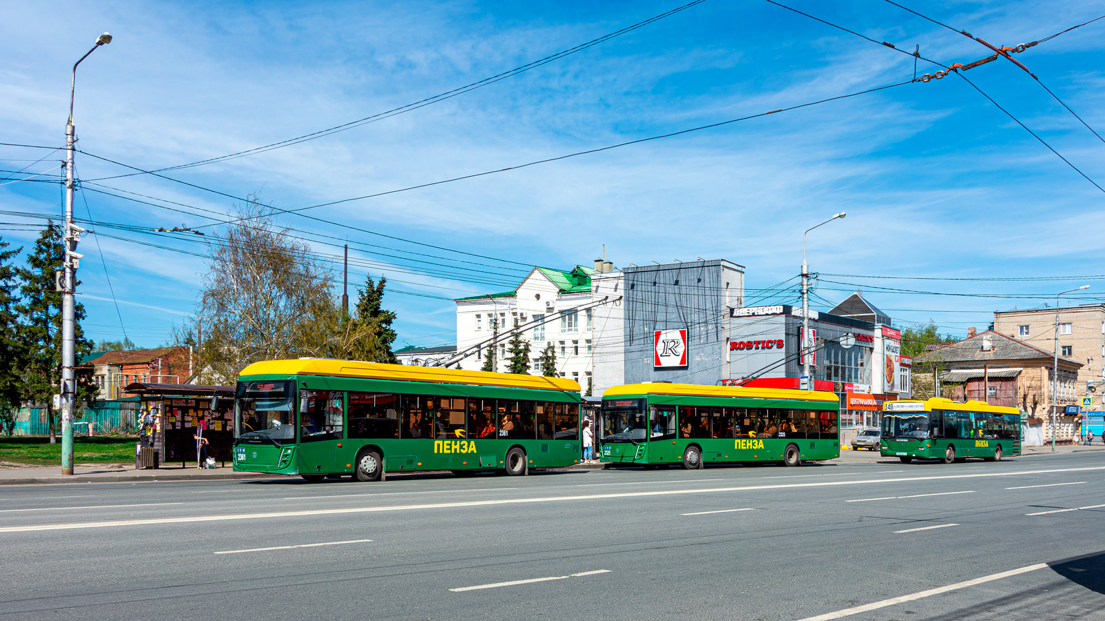 Пенза, УТТЗ-6241.01 «Горожанин» № 2361; Пенза, УТТЗ-6241.01 «Горожанин» № 2325