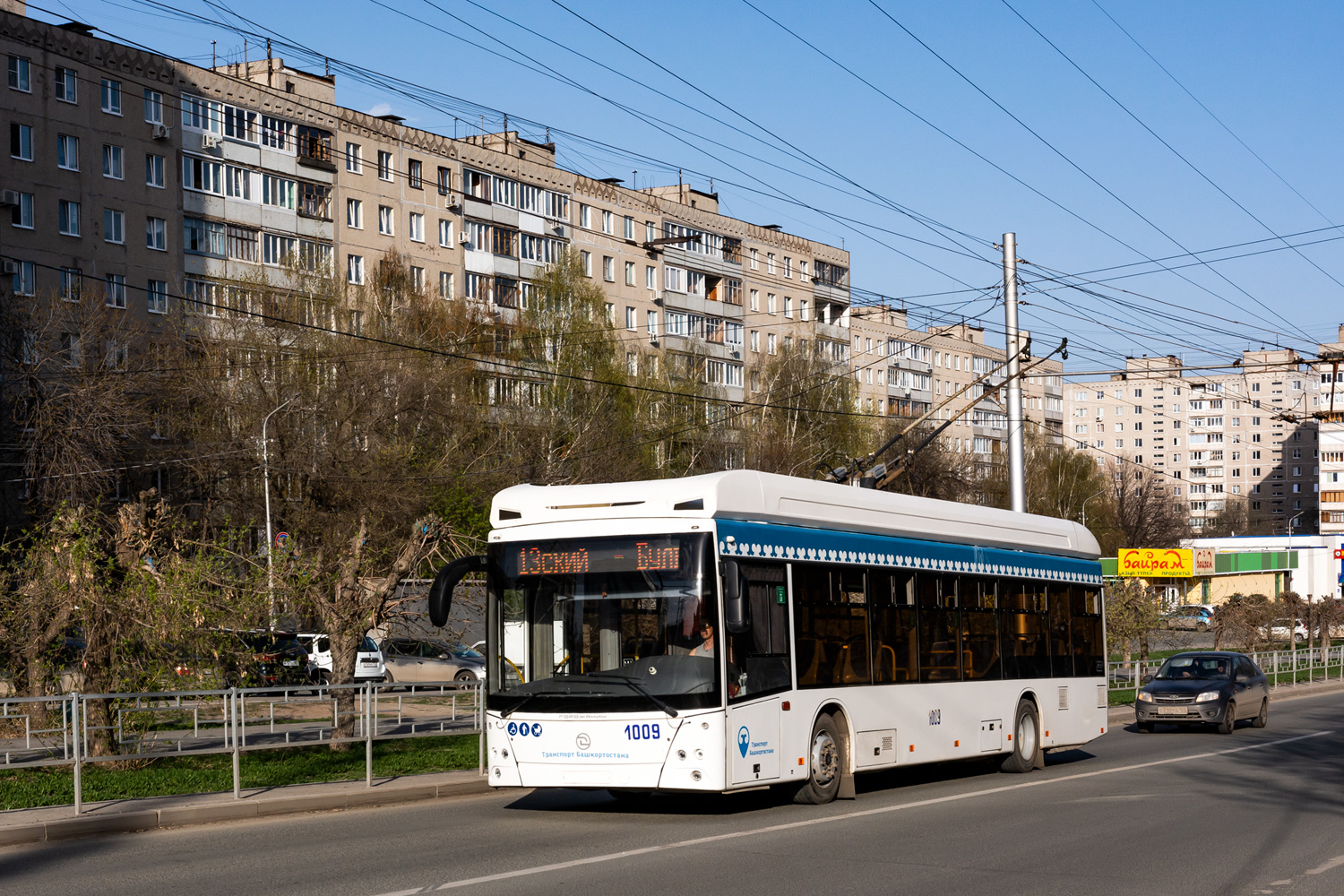 Уфа, УТТЗ-6241.01 «Горожанин» № 1009
