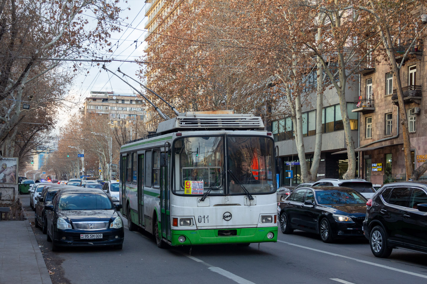 Ереван, ЛиАЗ-5280 (ВЗТМ) № 011