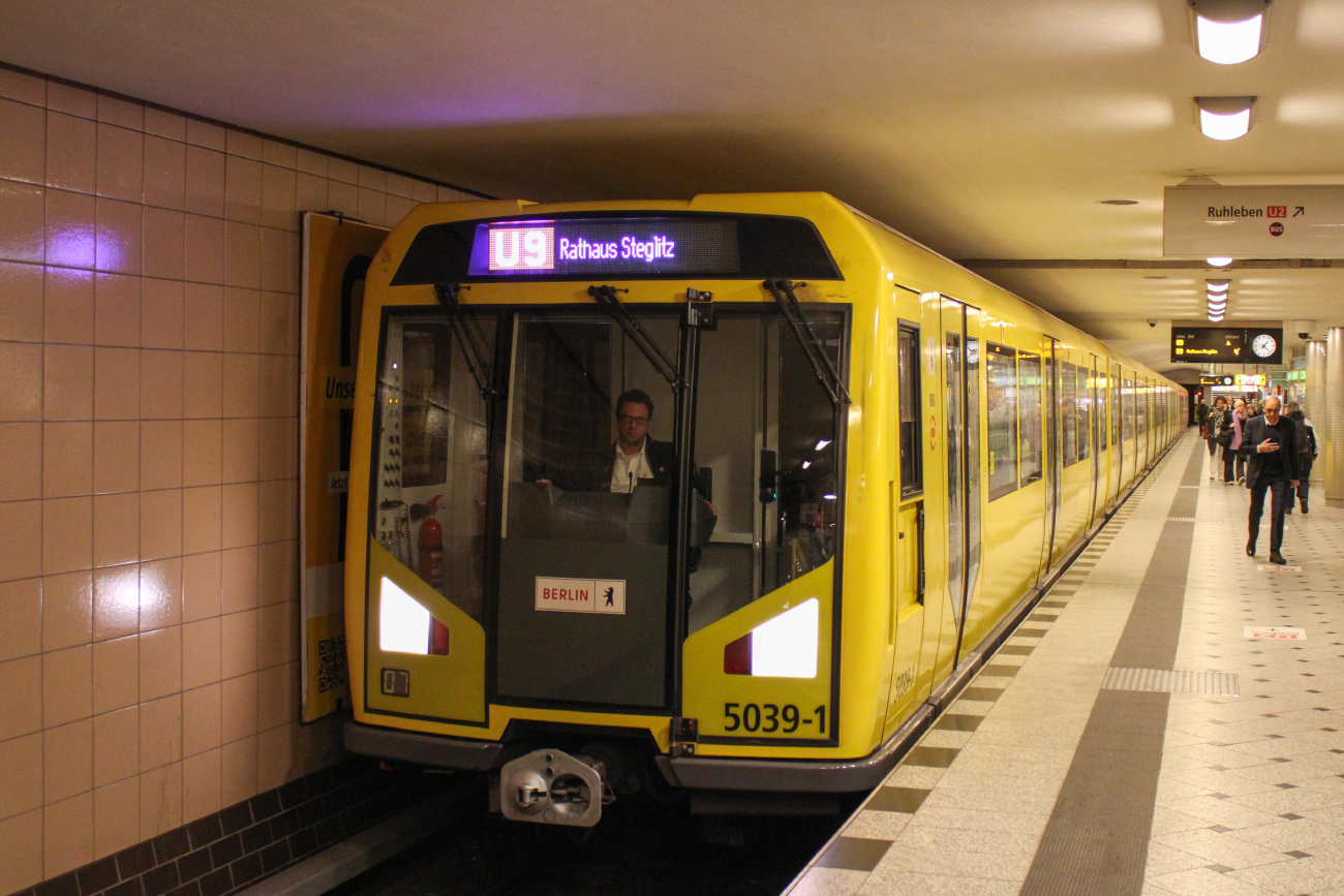 Берлин, BVG H01 № 5039-1