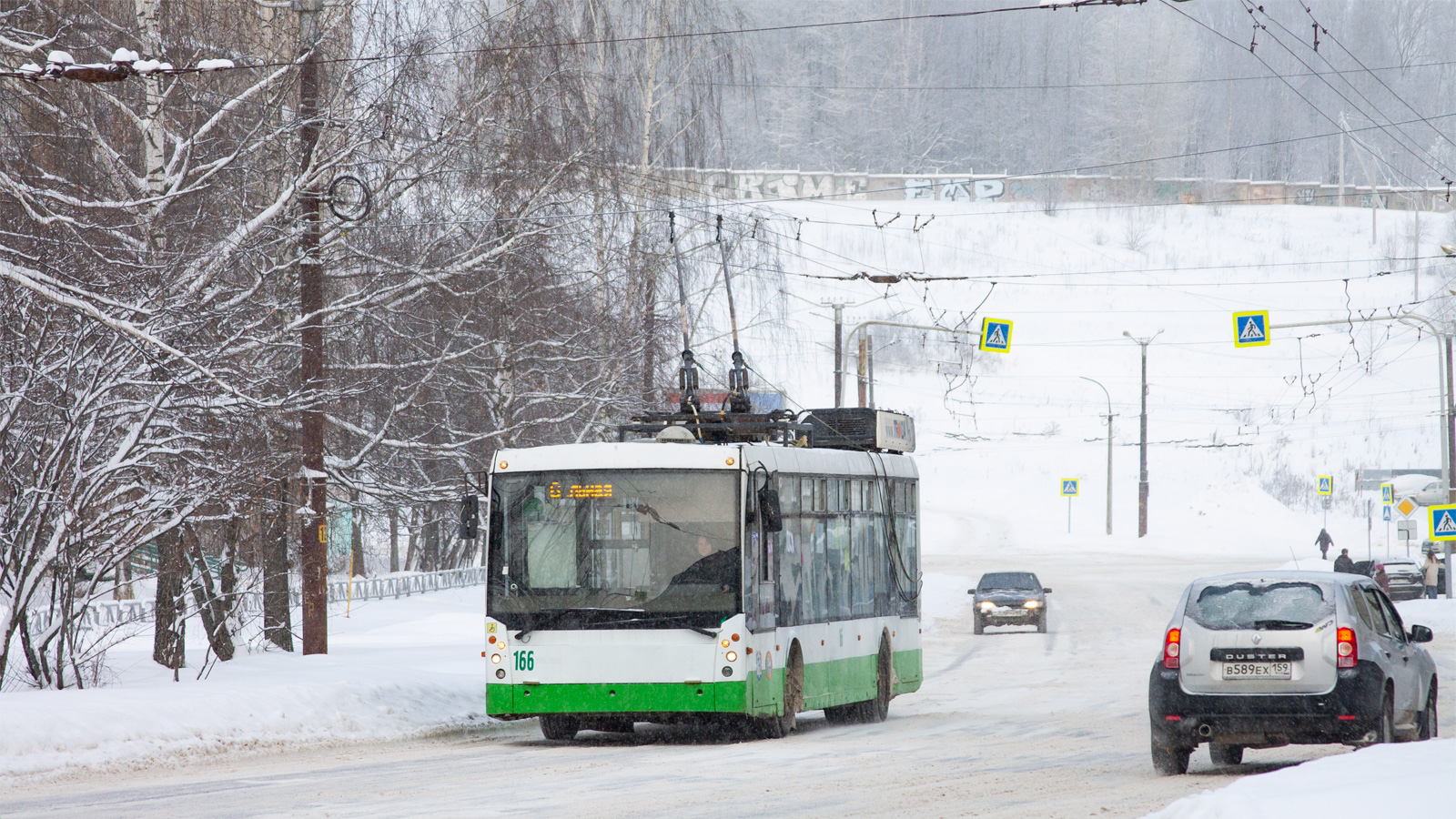 Березники, Тролза-5265.00 «Мегаполис» № 166