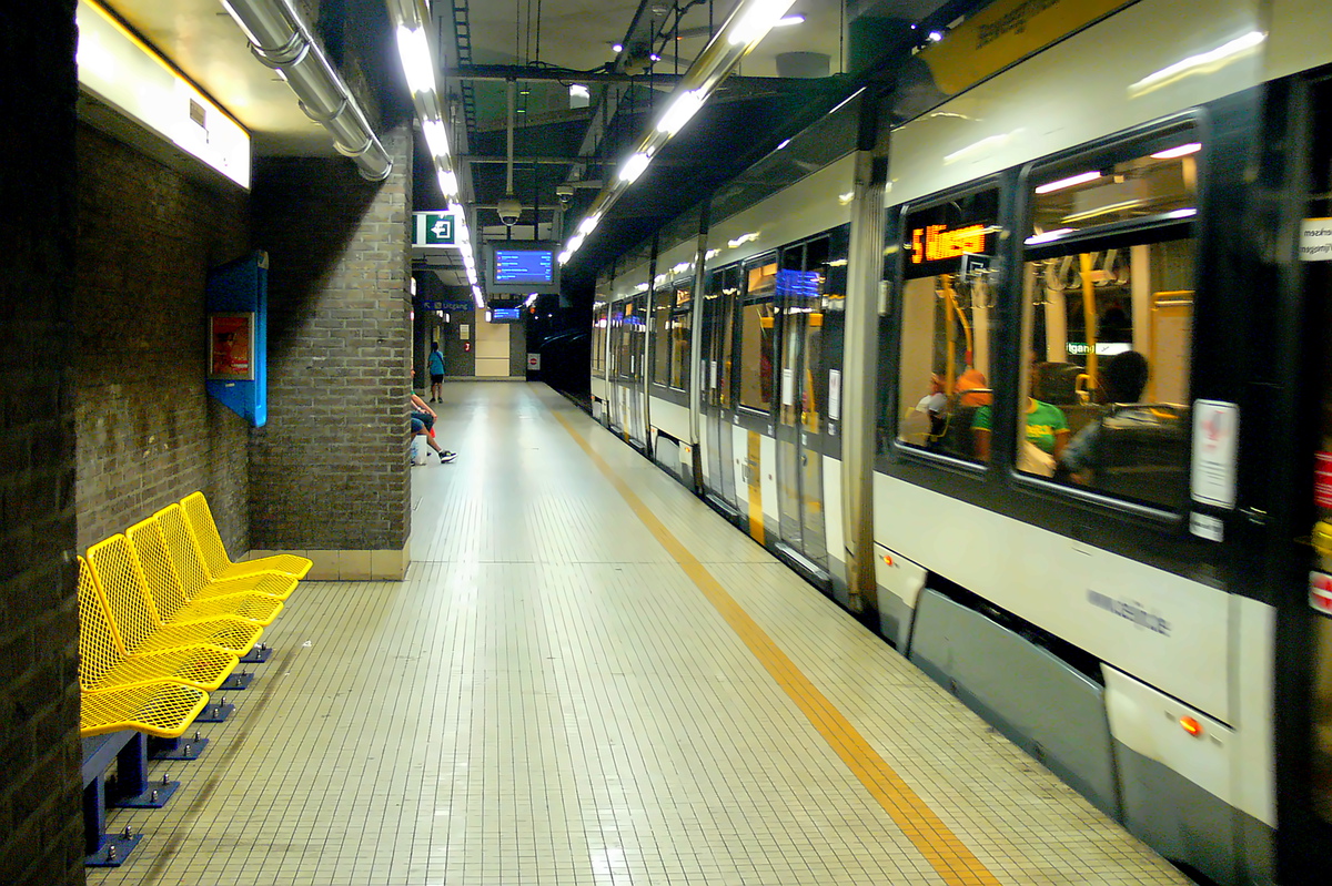 Антверпен — Stations Антверпен — Stations