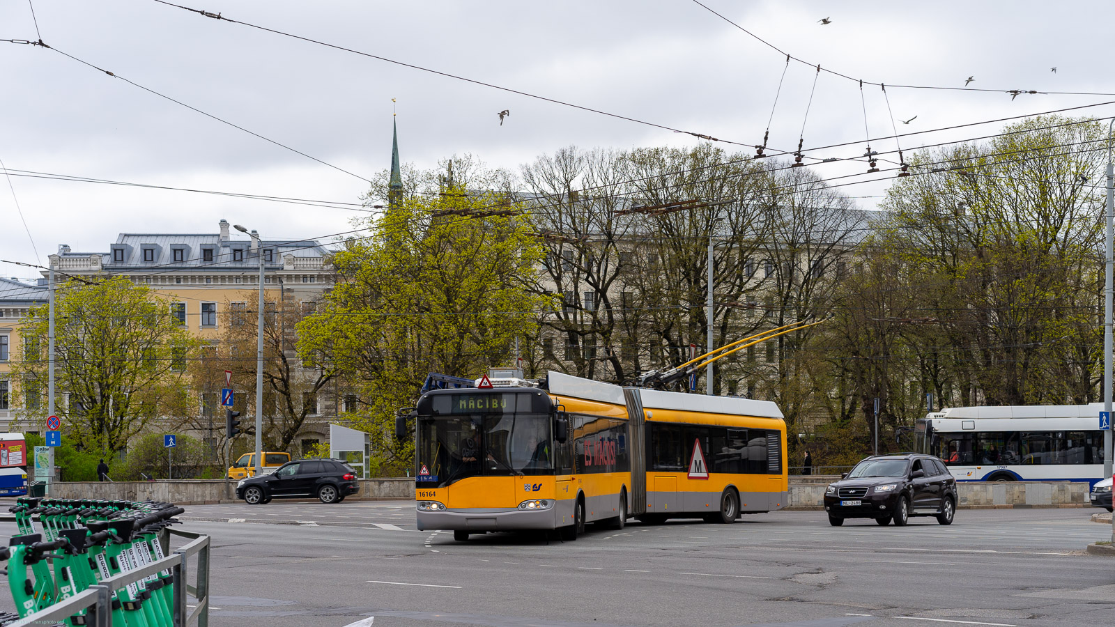 Рига, Solaris Trollino II 18 Ganz № 16164