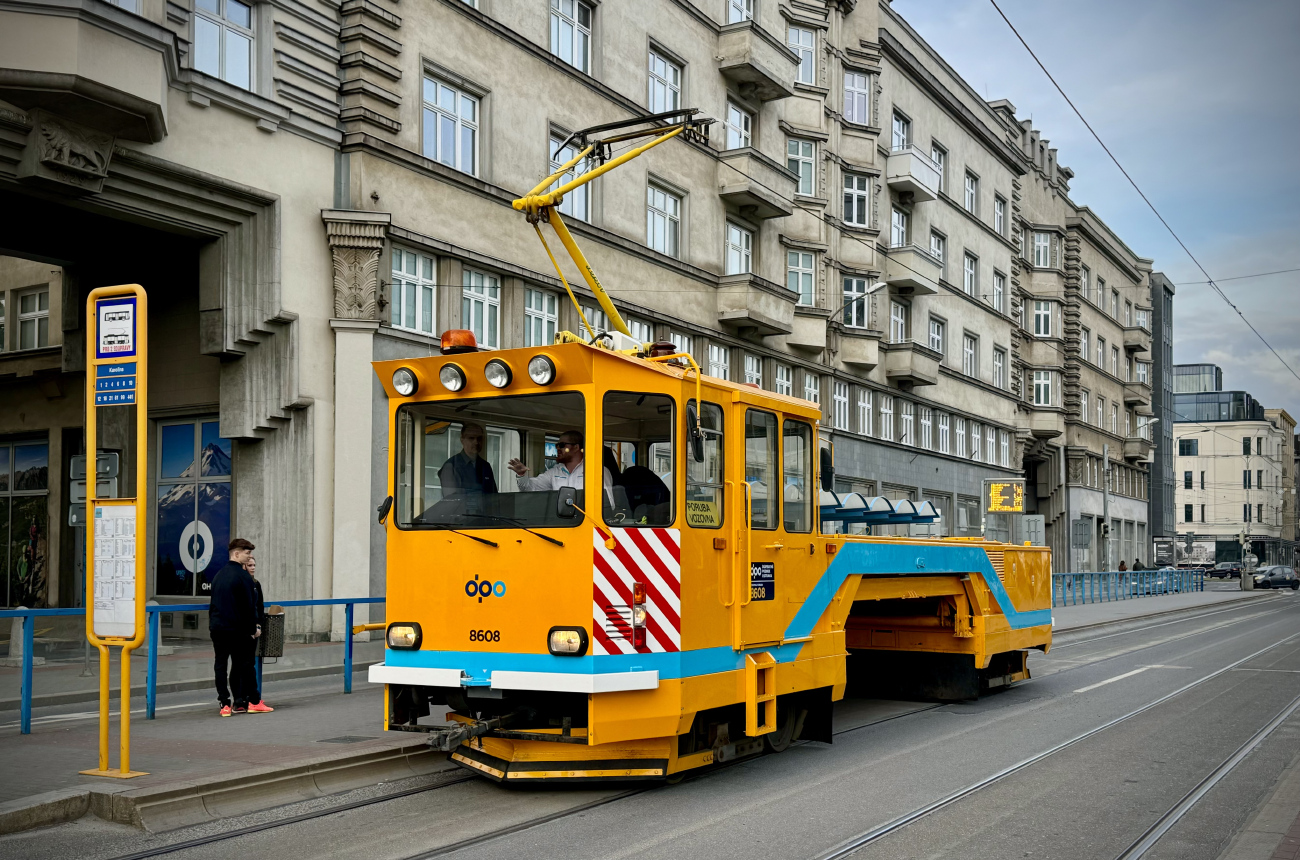 Острава, DPO RSP-3 № 8608