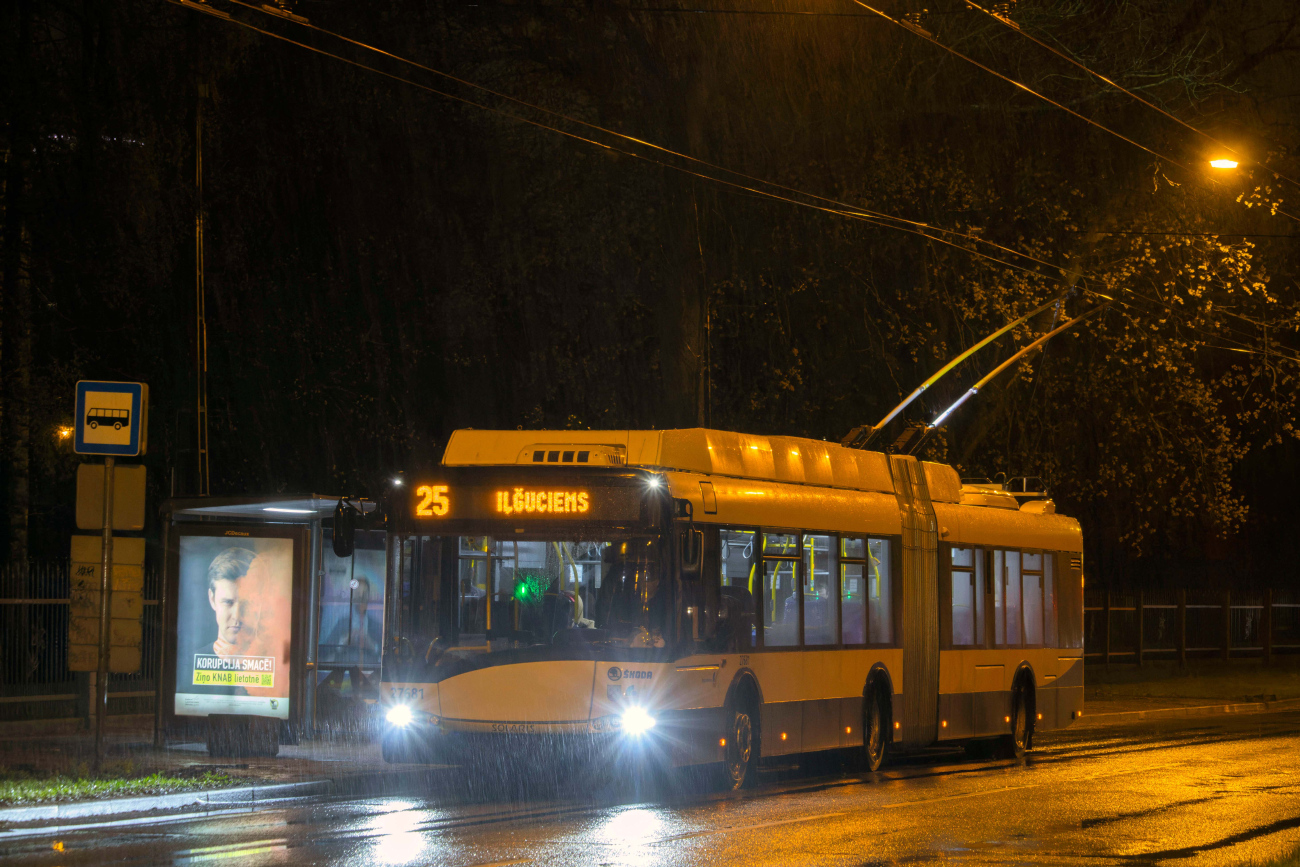 Рига, Škoda 27Tr Solaris III № 27681