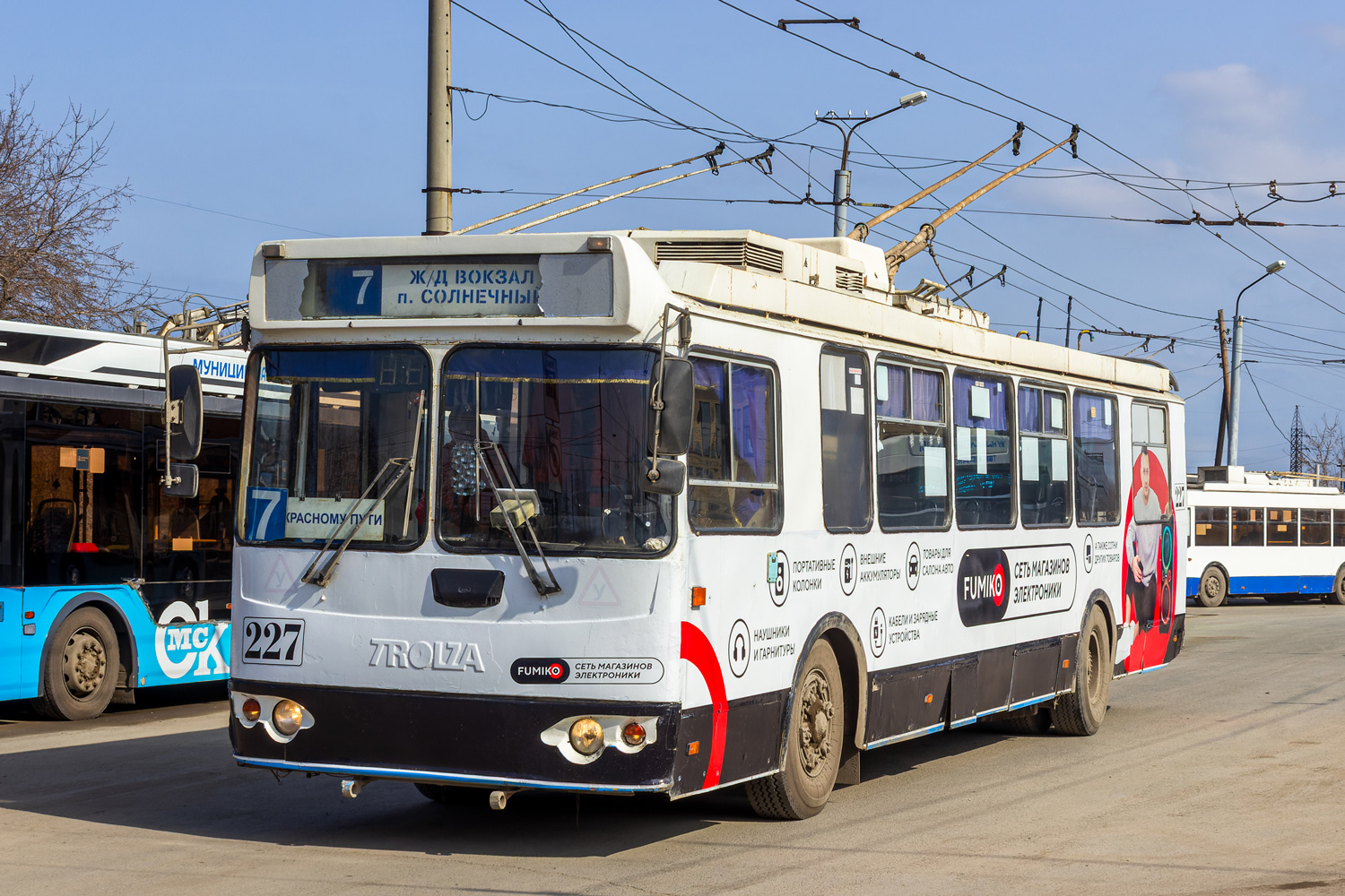 Омск, ЗиУ-682Г-016.02 № 227 Омск, ЗиУ-682Г-016.02 № 227