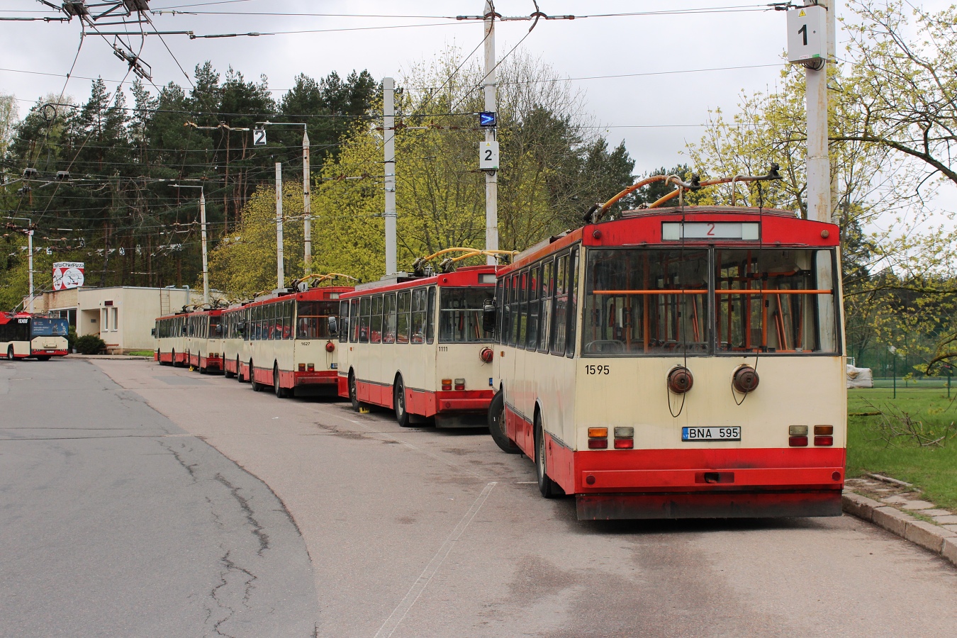 Вильнюс, Škoda 14Tr89/6 № 1556; Вильнюс, Škoda 14Tr10/6 № 1108; Вильнюс, Škoda 14Tr89/6 № 1540; Вильнюс, Škoda 14Tr13/6 № 1595