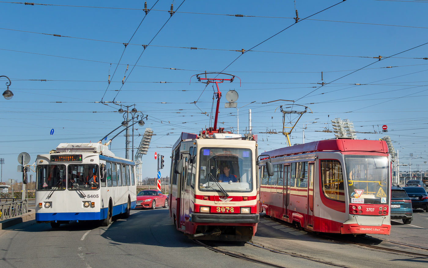 Санкт-Петербург, МТрЗ-6223-0000010 № 5405; Санкт-Петербург, ЛВС-86М2 № 3078; Санкт-Петербург — Разные фотографии