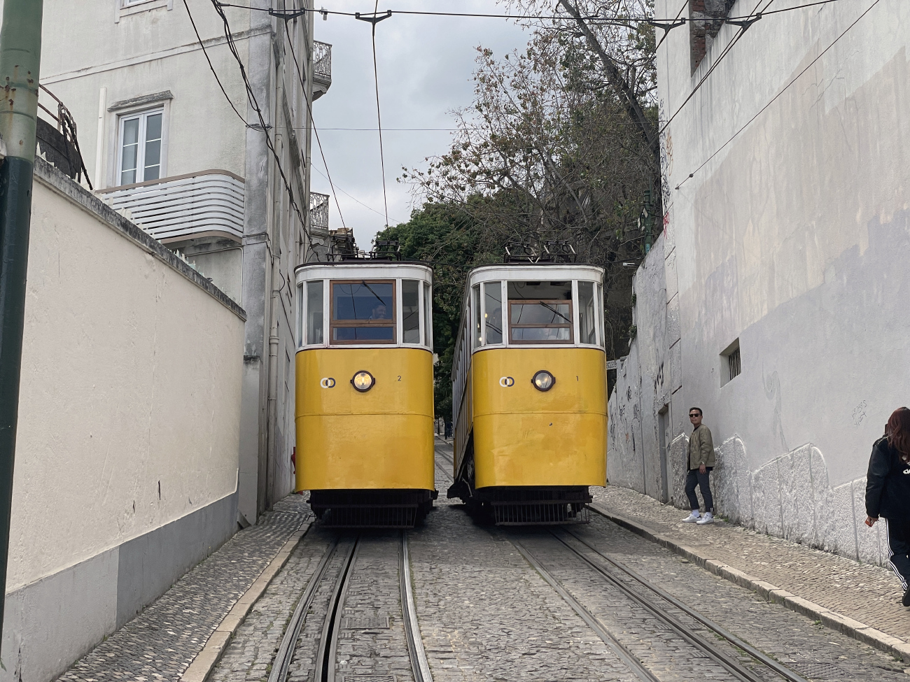 Agglomération de Lisbonne, Funicular* N°. 2; Agglomération de Lisbonne, Funicular* N°. 1; Agglomération de Lisbonne — Ascensor da Glória