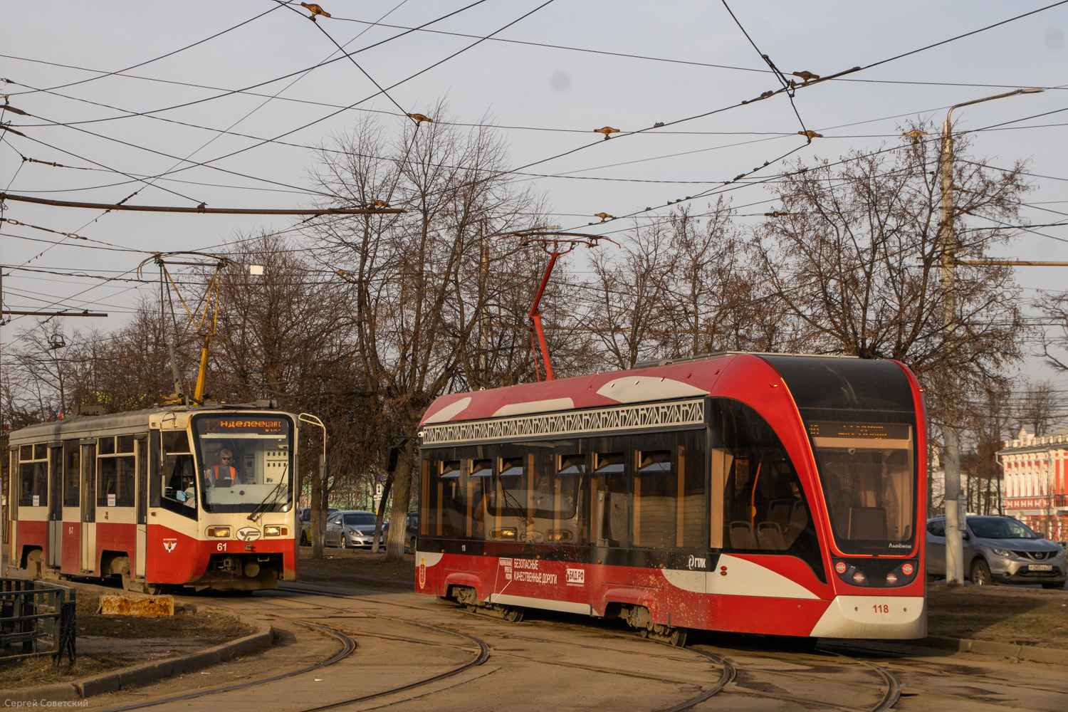 Тула, 71-619КТ № 61; Тула, 71-911ЕМ «Львёнок» № 118