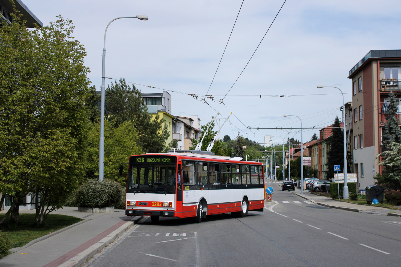 Брно, Škoda 14Tr17/6M № 3283