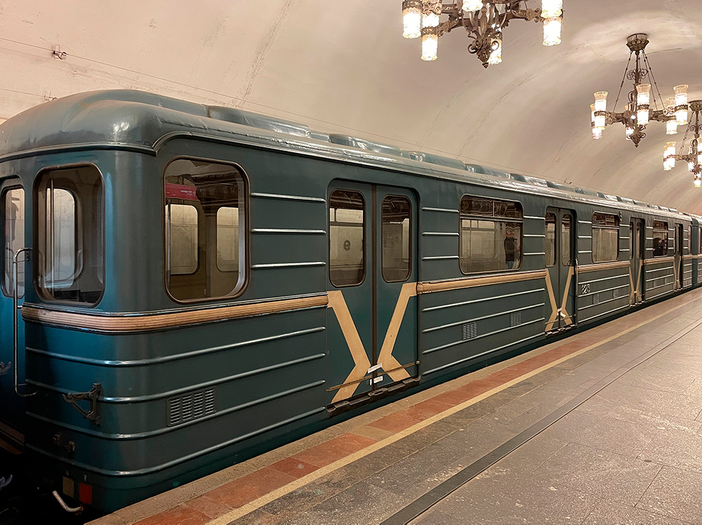 Москва, 81-714.5 (ЛВЗ/ВМ) № 8213