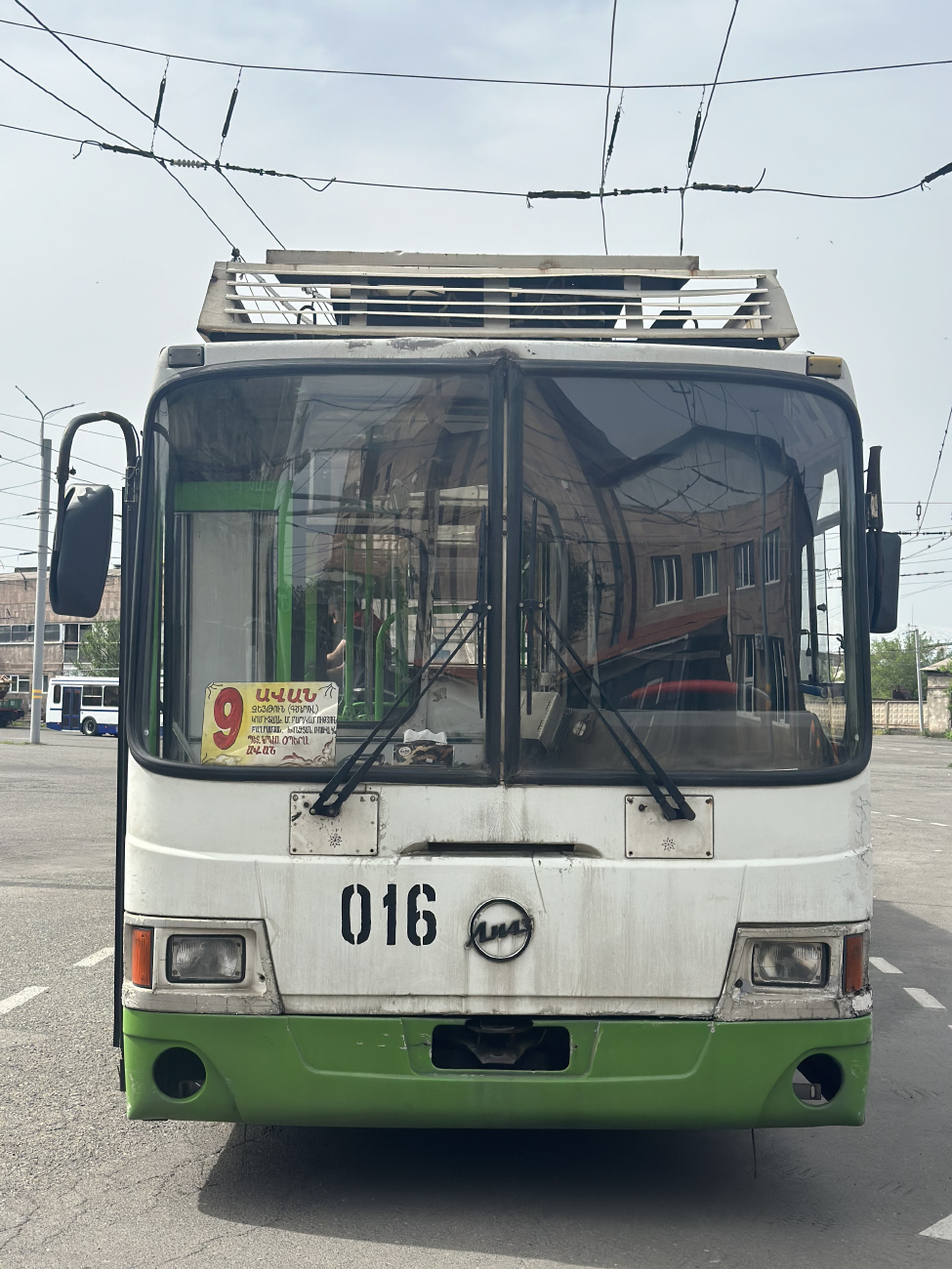 Jerevan, LiAZ-5280 (VZTM) # 016