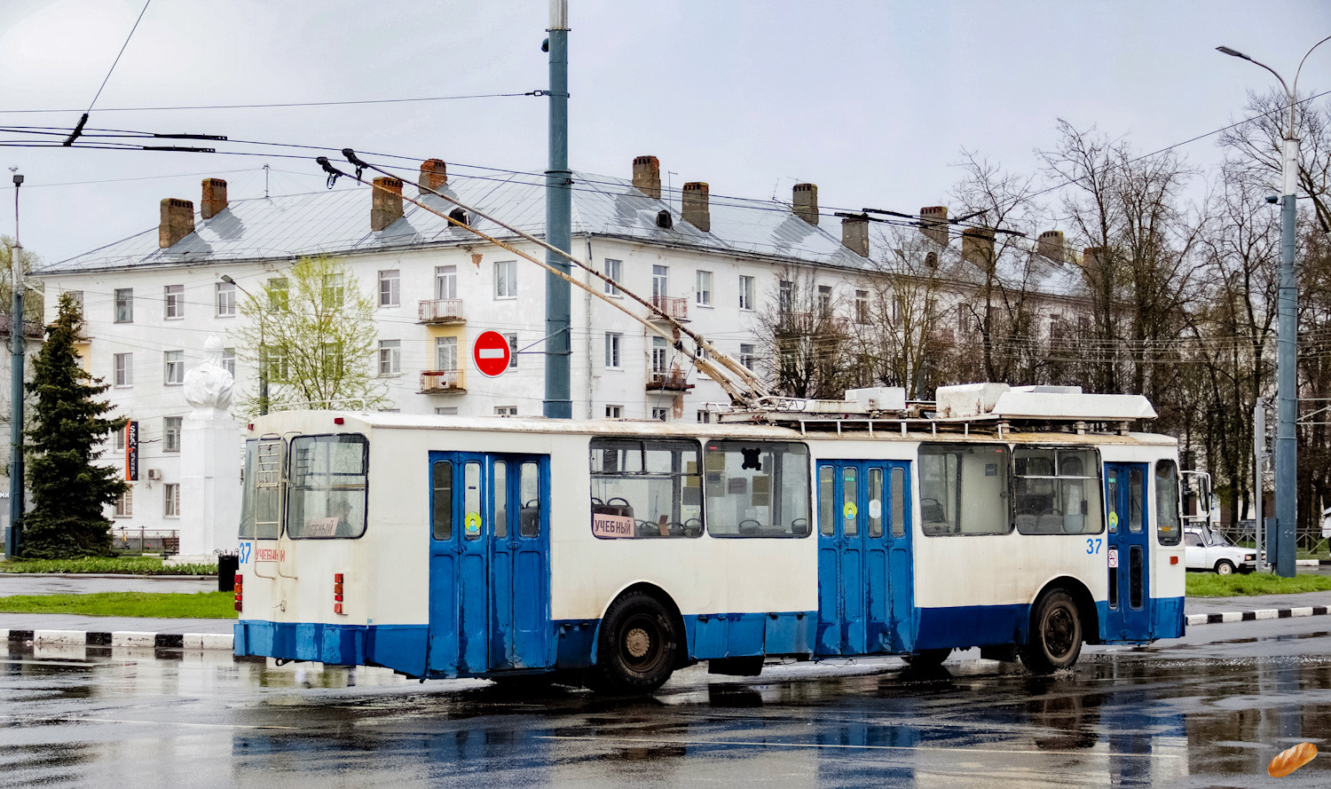 Великий Новгород, ЗиУ-682 КР Иваново № 37