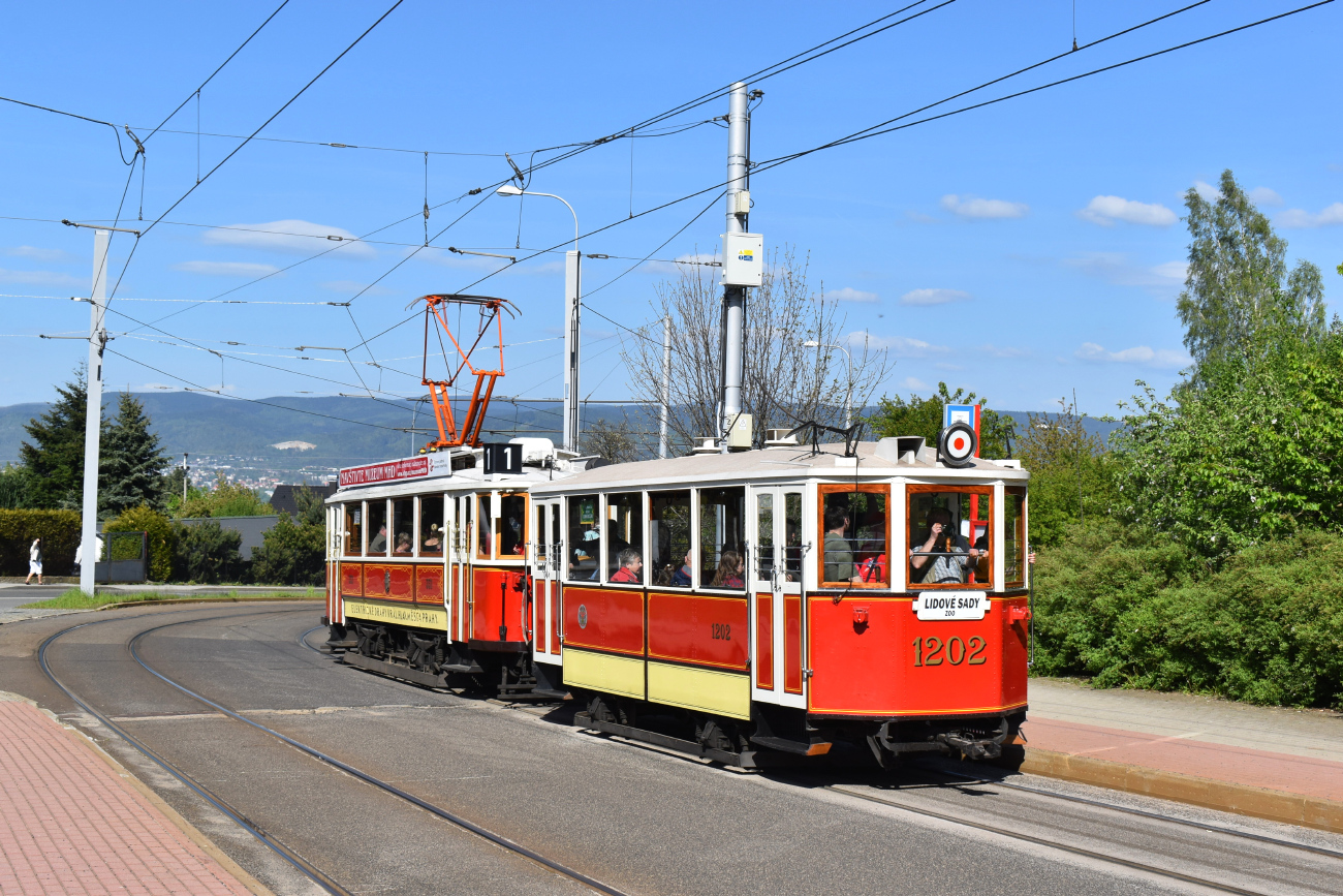 Либерец ― Яблонец-над-Нисой, Ringhoffer серии 805-1219 № 1202