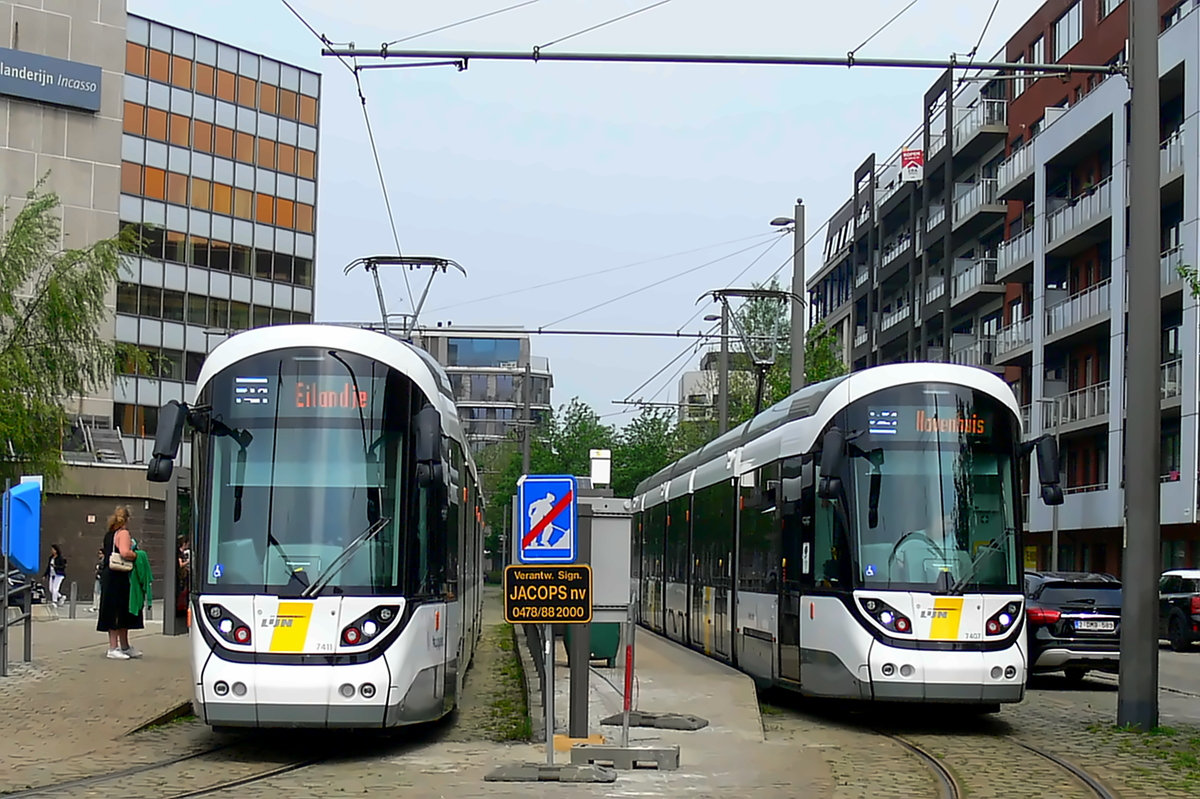 Антверпен, CAF Urbos 100 № 7411