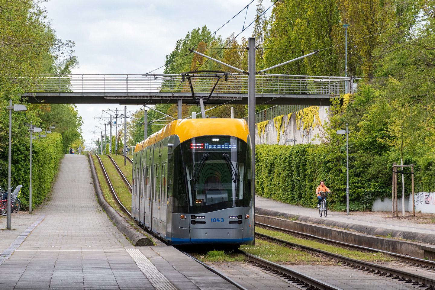 Лейпциг, Solaris Tramino Leipzig (NGT10) № 1043