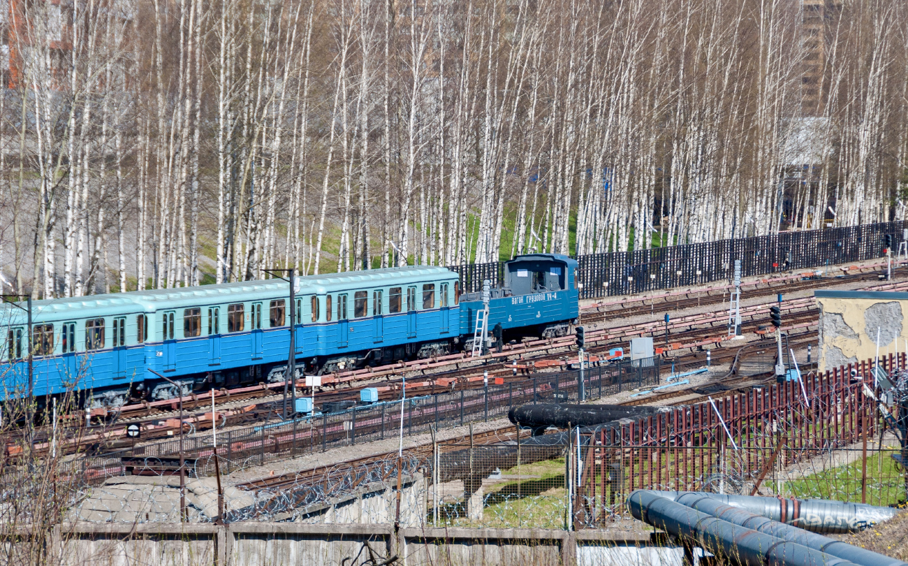 Saint-Petersburg, E Br. 3427; Saint-Petersburg, Ema (LVZ) Br. 3935; Saint-Petersburg, Emkh (MMZ) Br. 3740