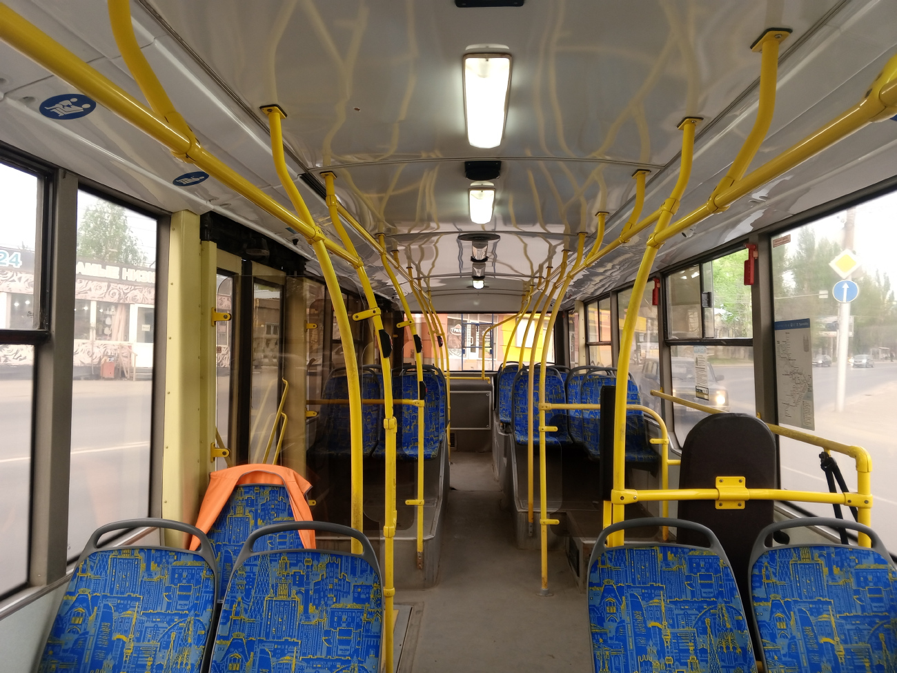 Саратов, БКМ 321 № 2337